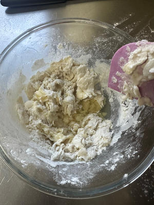 软皮饼—-紫薯芋泥馅（手残党都可成功）的做法 步骤3