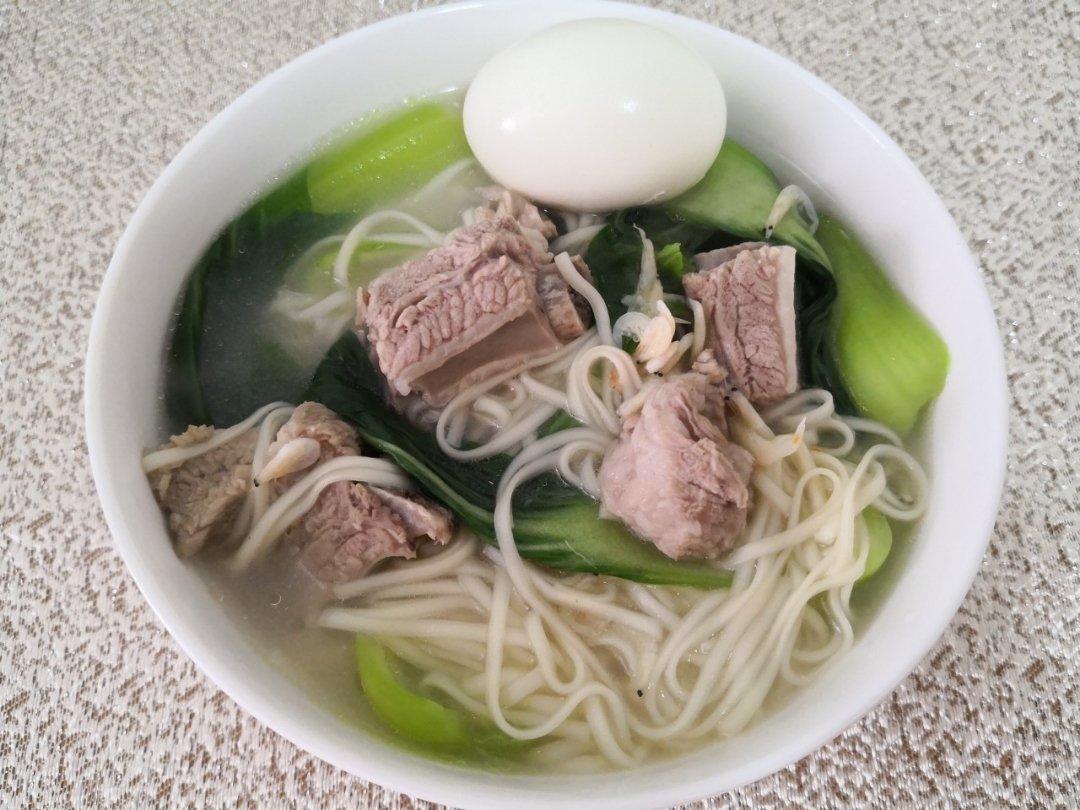 排骨汤面