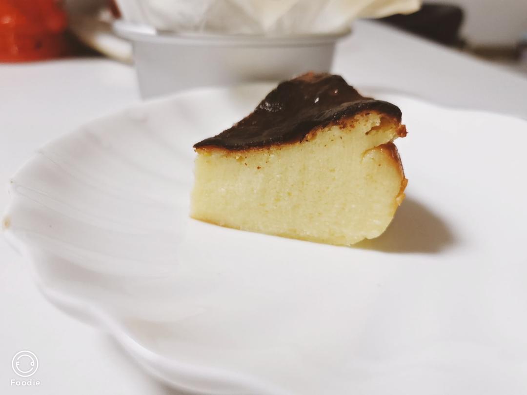快手的网红basque cheesecake巴斯克焦芝士蛋糕