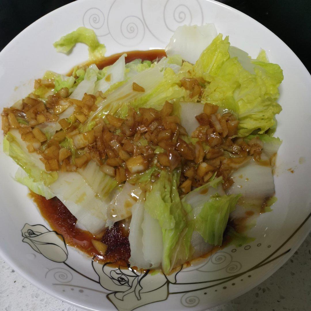 爽脆可口的耗油生菜，2分钟搞定，快手美味