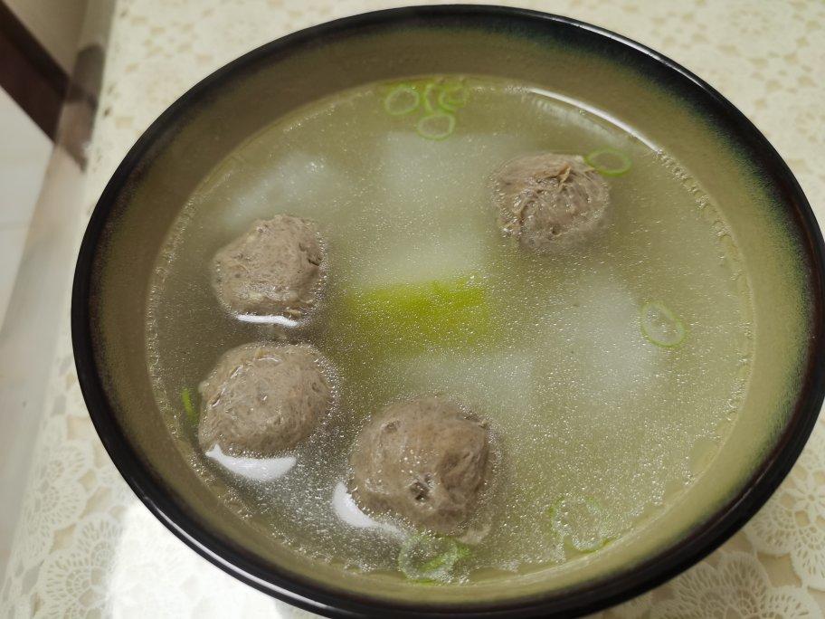 巨鲜美的冬瓜丸子汤