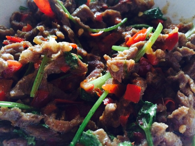 香菜牛肉