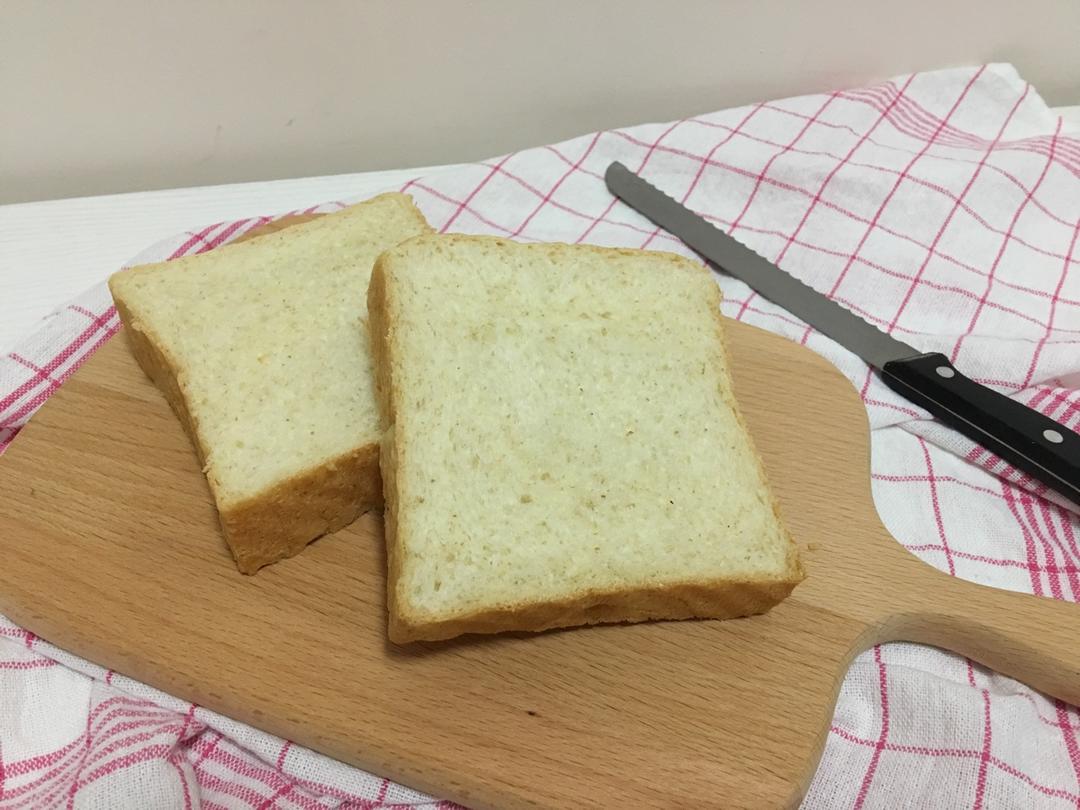 简单全麦吐司