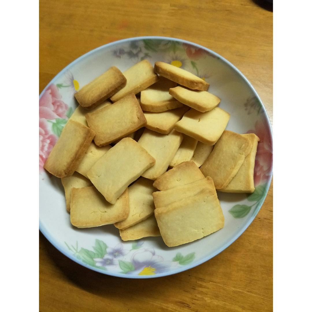 【炼乳脆饼•硬】非常简单的硬饼干