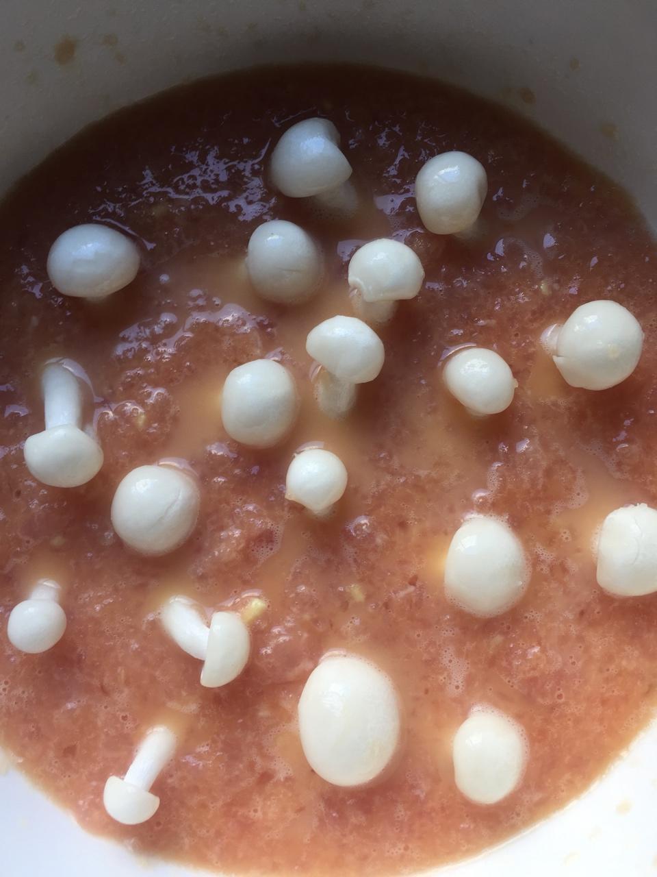 白玉菇肉饼（春回大地）