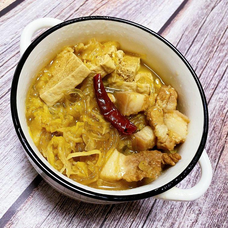 东北酸菜猪肉炖粉条