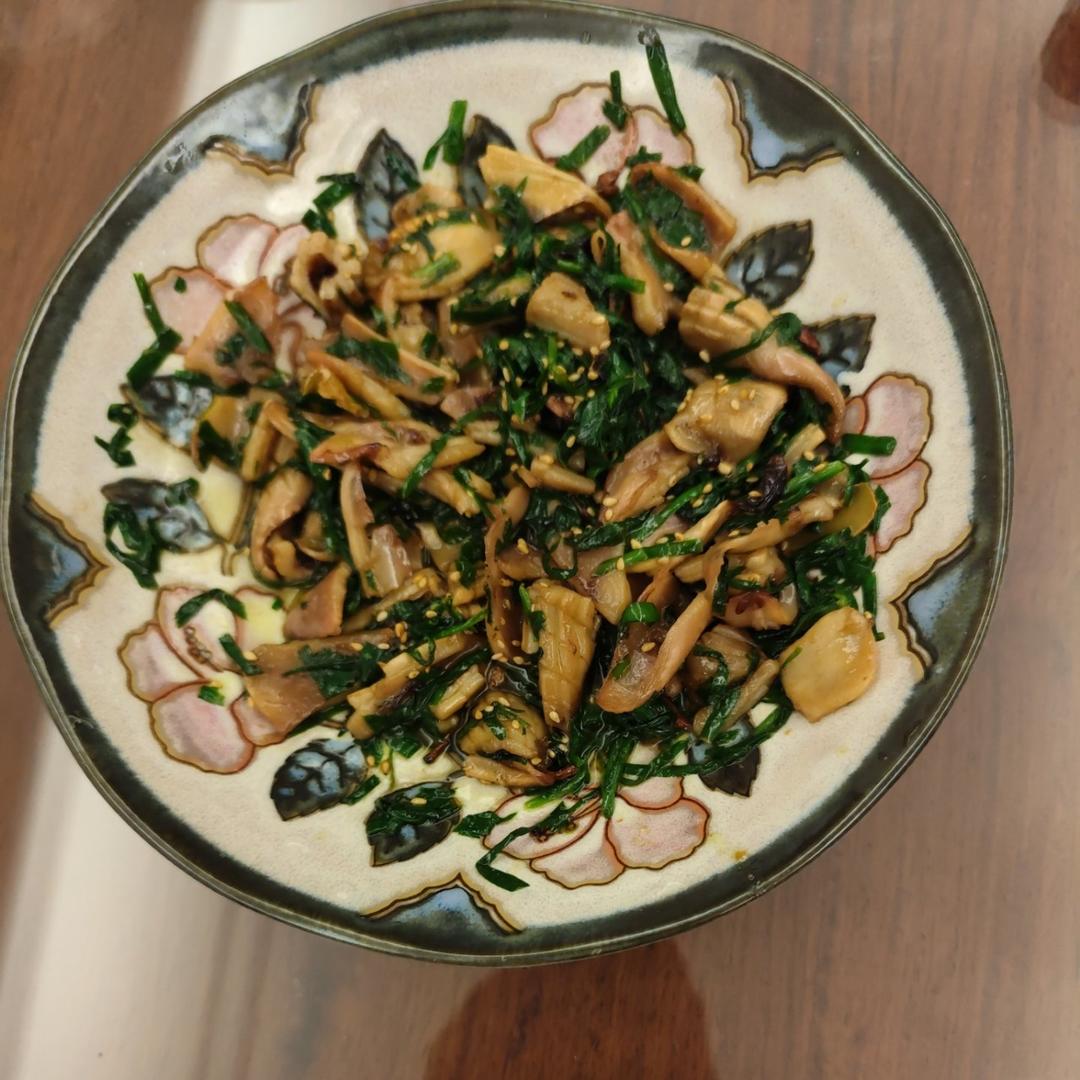 干锅鱿鱼牛角花