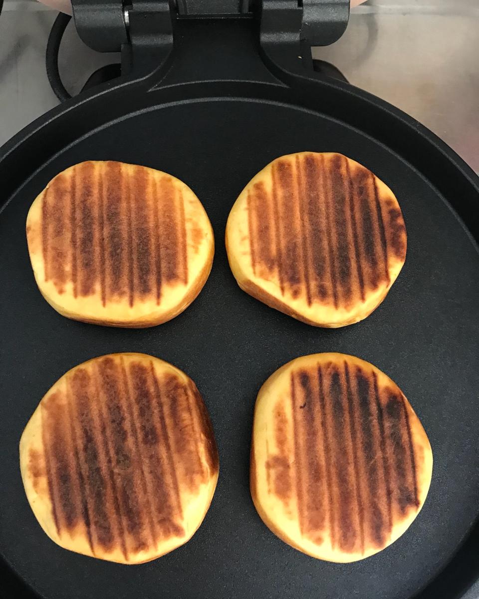 堂妈小厨——发面南瓜饼