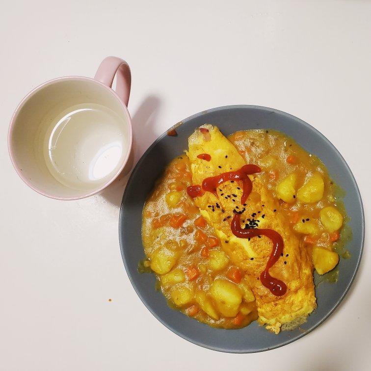 这是头牌了丨好吃的飞起来～🍛咖喱蛋包饭