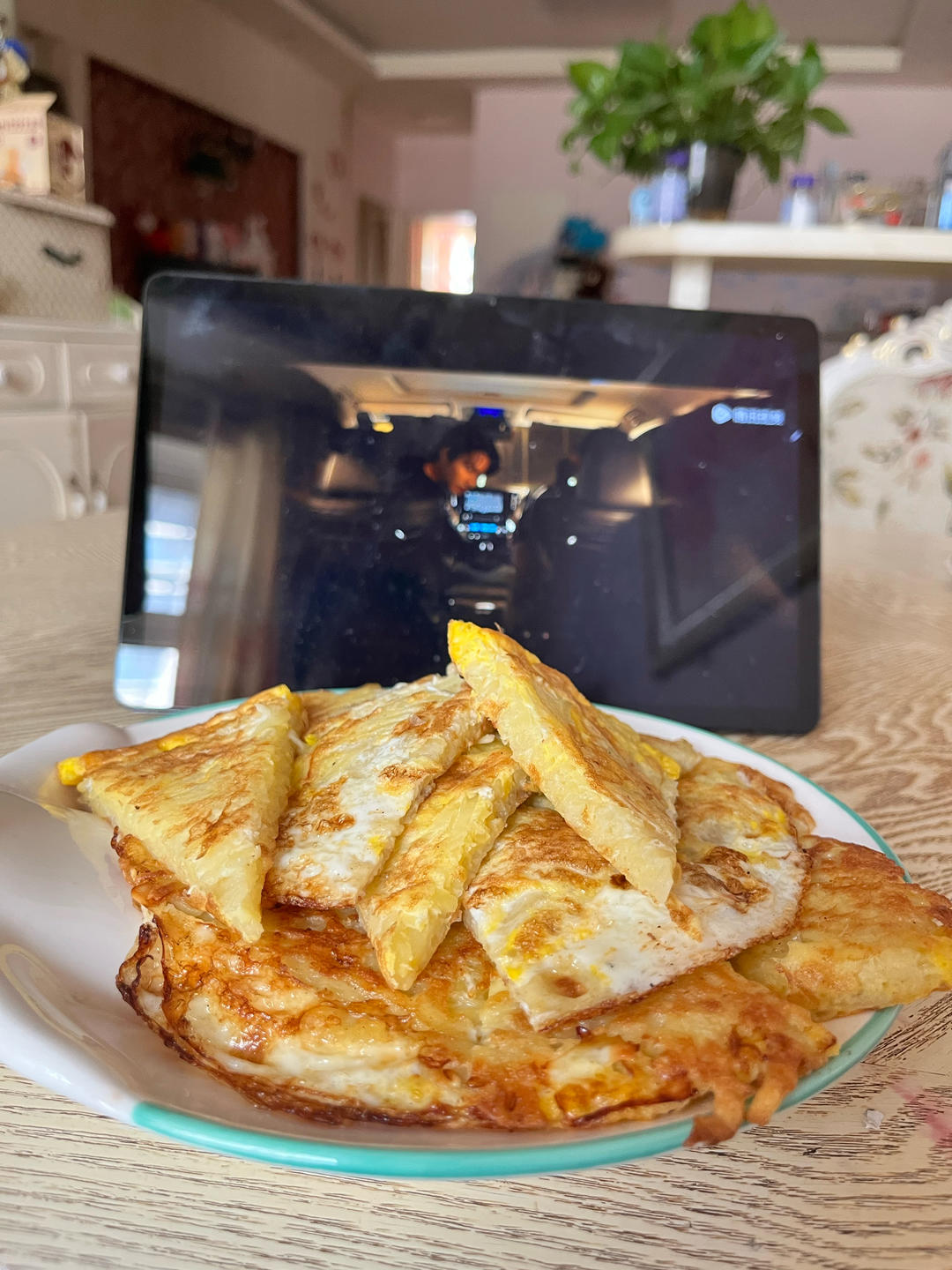 鸡蛋土豆丝饼