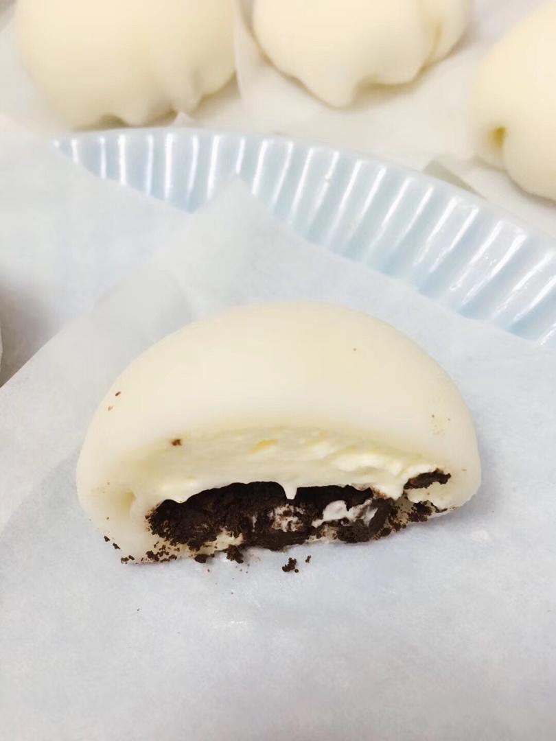 腹黑白胖子——奥利奥雪媚娘