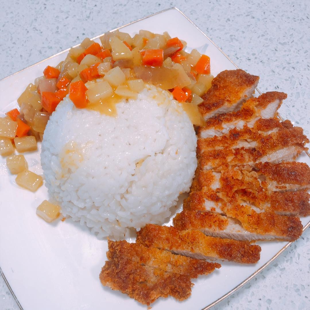 香酥咖喱猪排饭