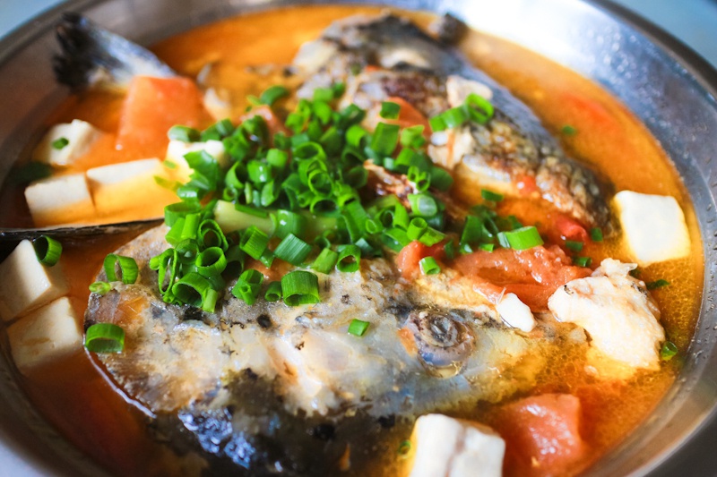 三文鱼头豆腐汤