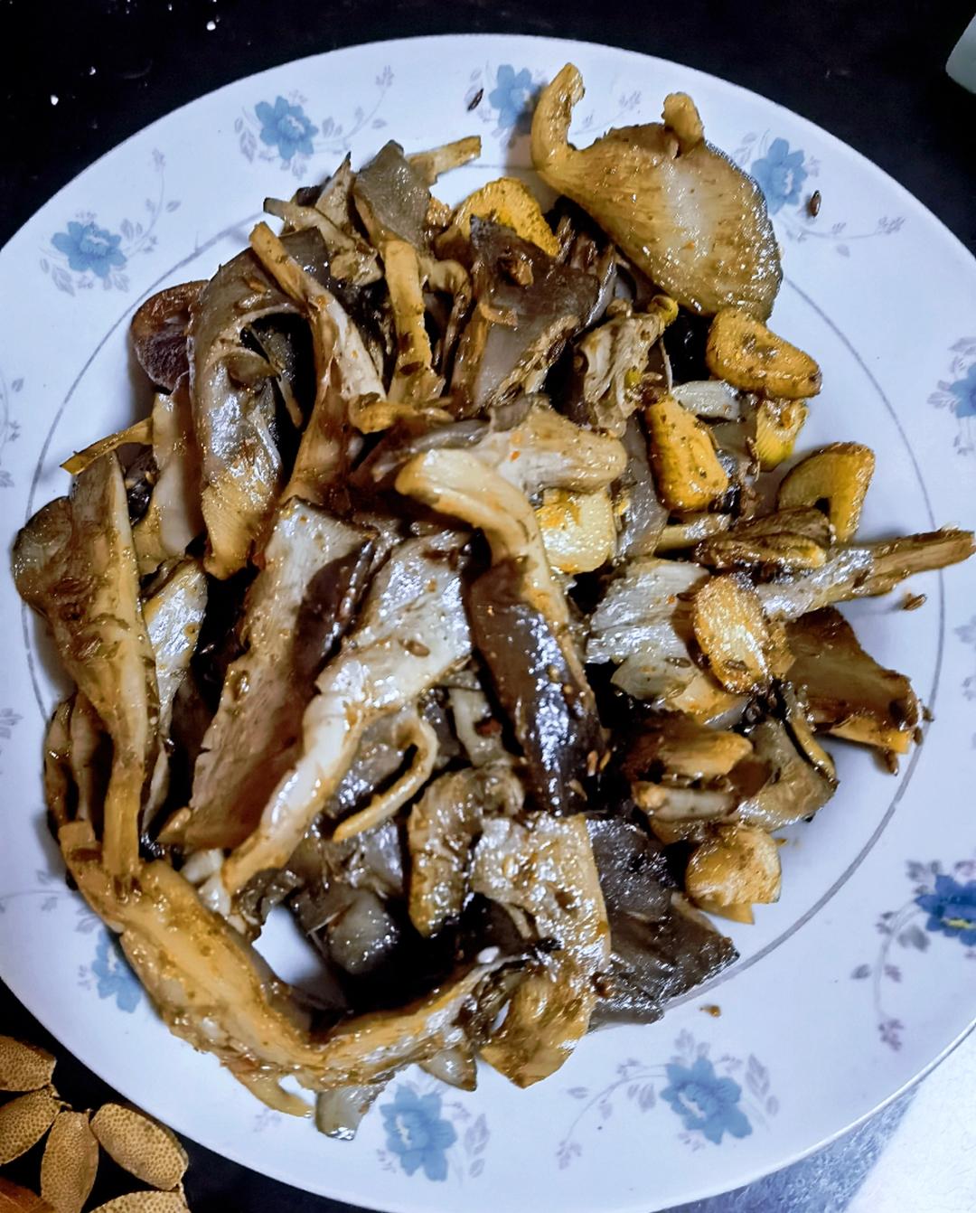 比肉还好吃的孜然平菇