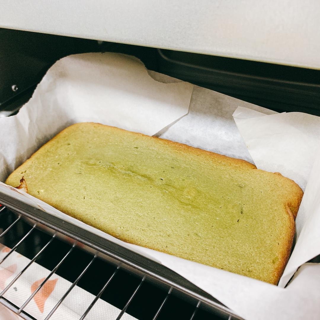 抹茶奶酪磅蛋糕，香味浓郁，乖乖在家做美食，武汉加油。