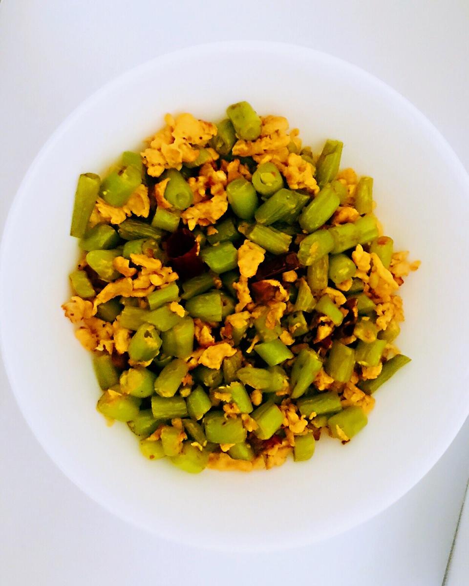 豆角炒鸡蛋