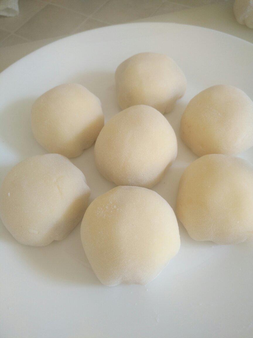 腹黑白胖子——奥利奥雪媚娘