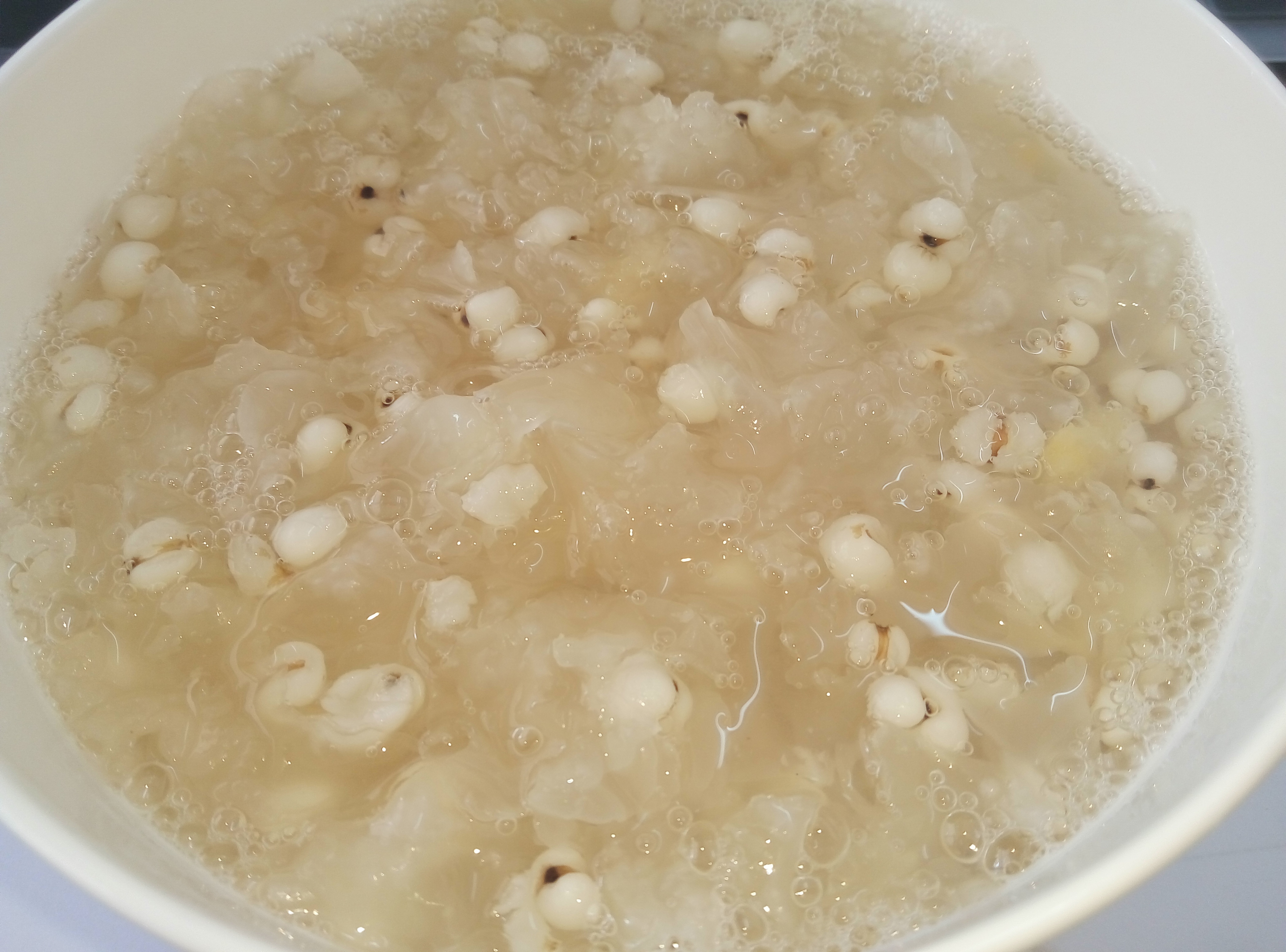 柠小若做的薏仁银耳