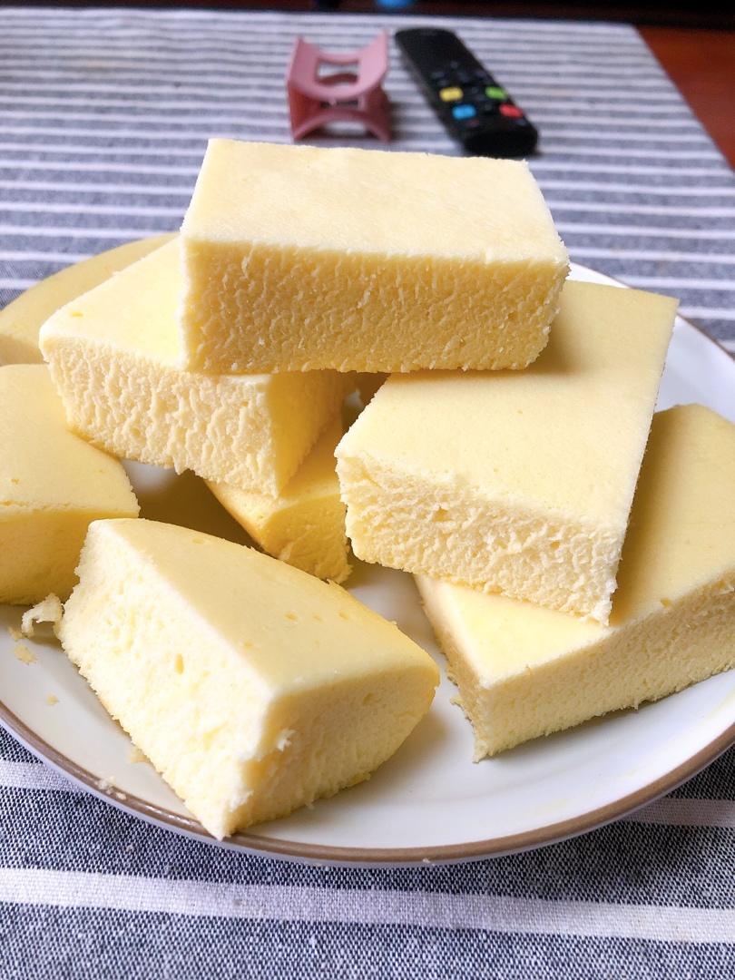 好吃不上火的宝宝辅食~蒸蛋糕