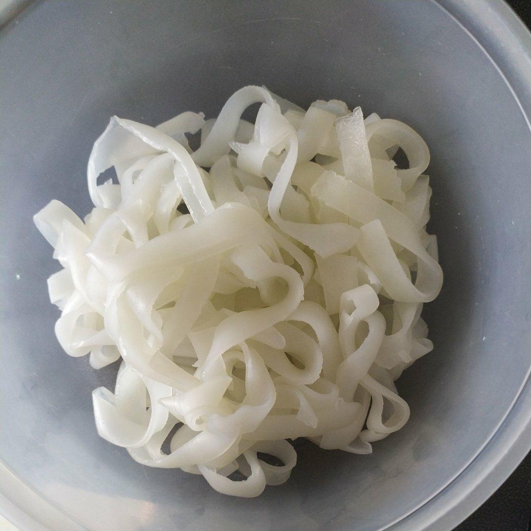 澄面（小麦淀粉）凉皮