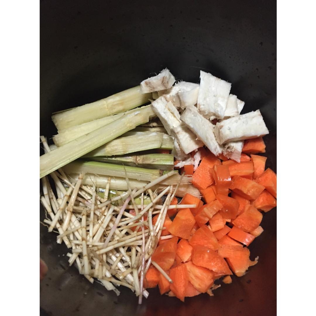 茅根竹蔗马蹄水