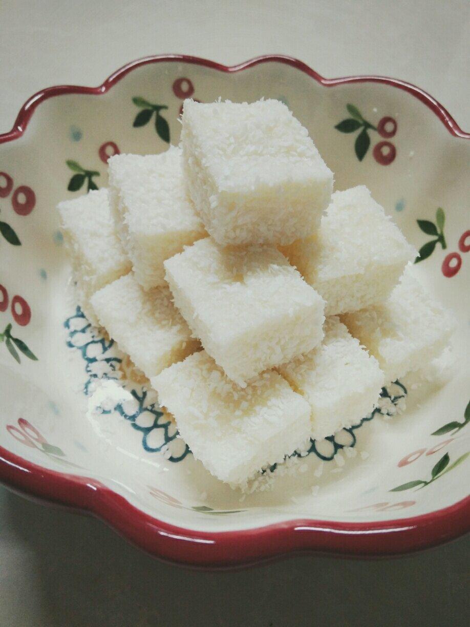 太棒啦！1个方子，做出2道口味一流的甜品！——椰奶小方&炸鲜奶