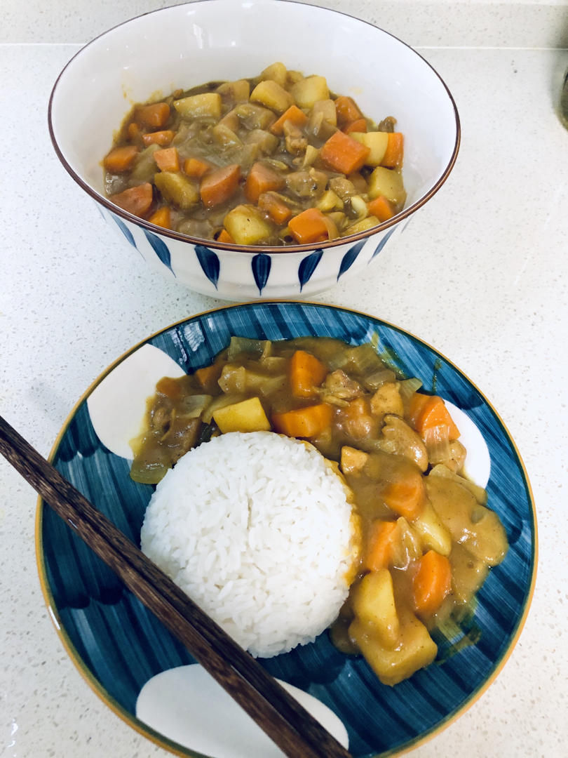 咖喱鸡肉饭