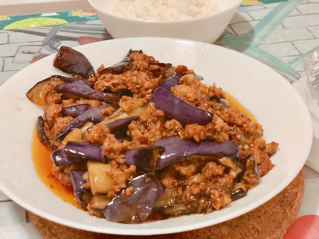 ludwig_mtl做的红烧肉沫茄子