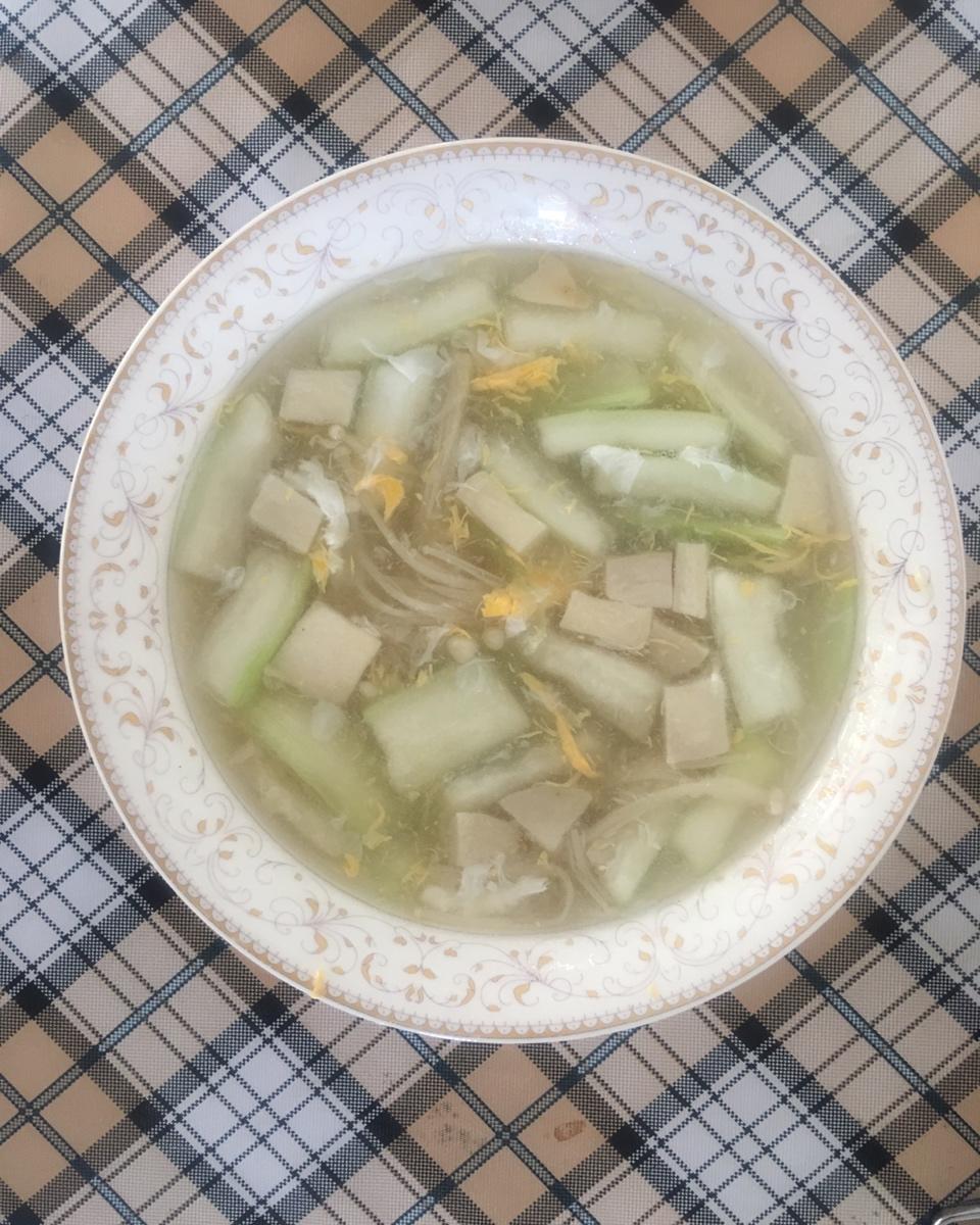 杏鲍菇蛋花汤