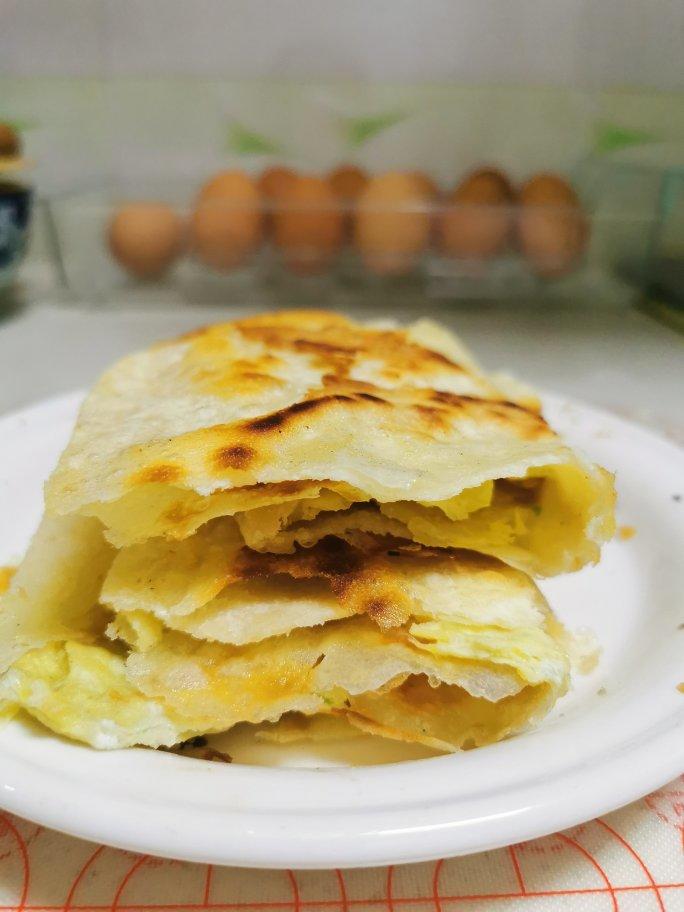 鼓大泡的鸡蛋灌饼