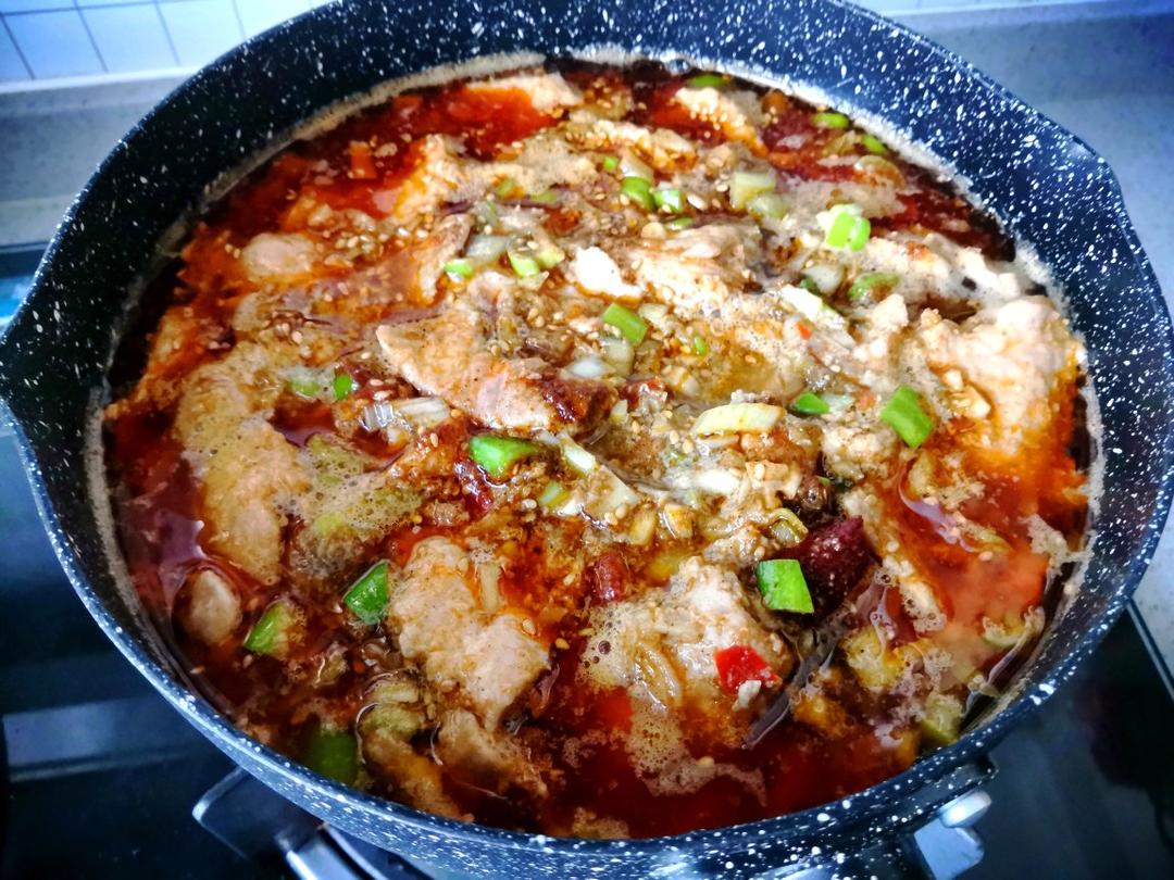 厨师长教你：“水煮肉片”的正宗做法，这味道真的很四川