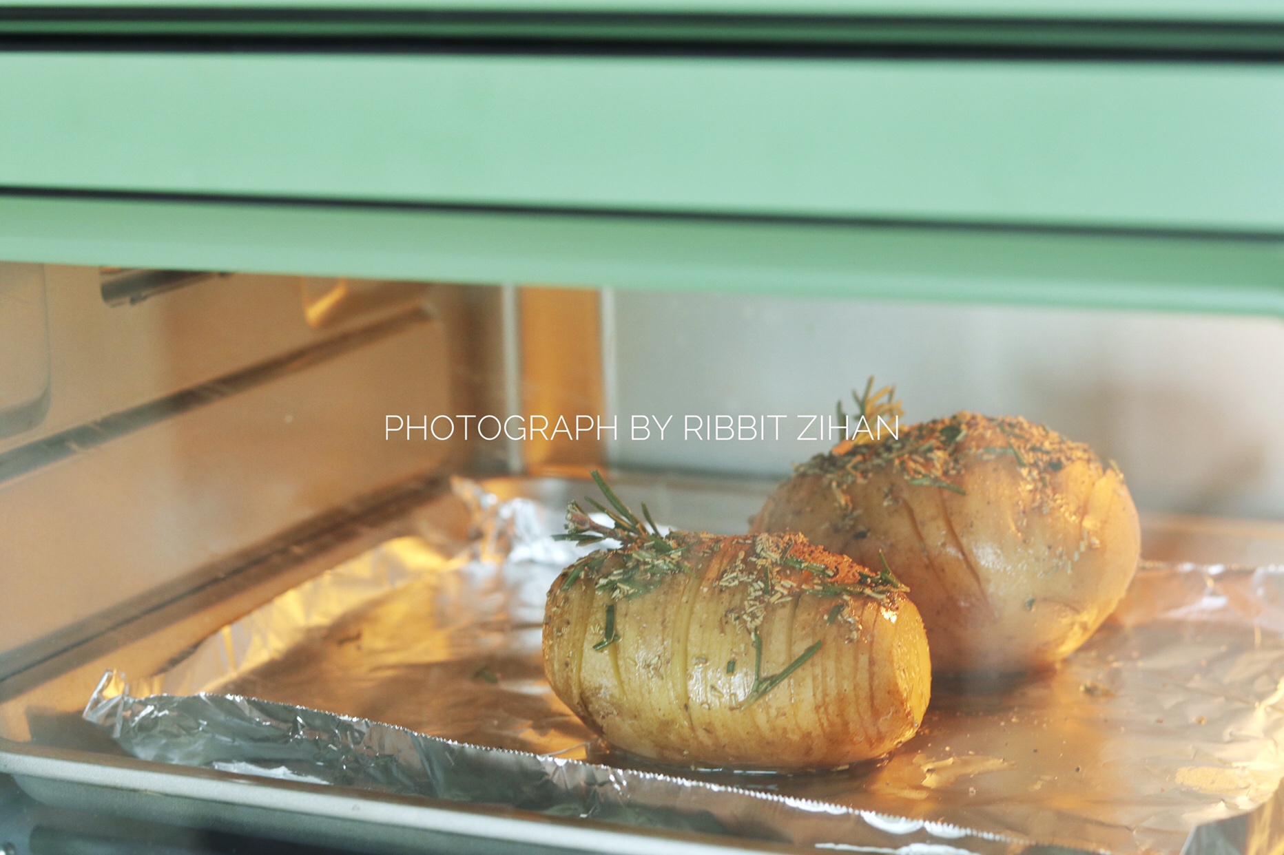 miss 兔的快手菜系列——风琴土豆牛排定食（2分钟牛排嫩出汁）的做法 步骤3