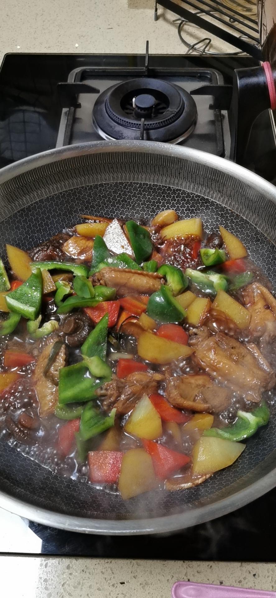比餐馆好吃的快手黄焖鸡米饭【鸡翅版】