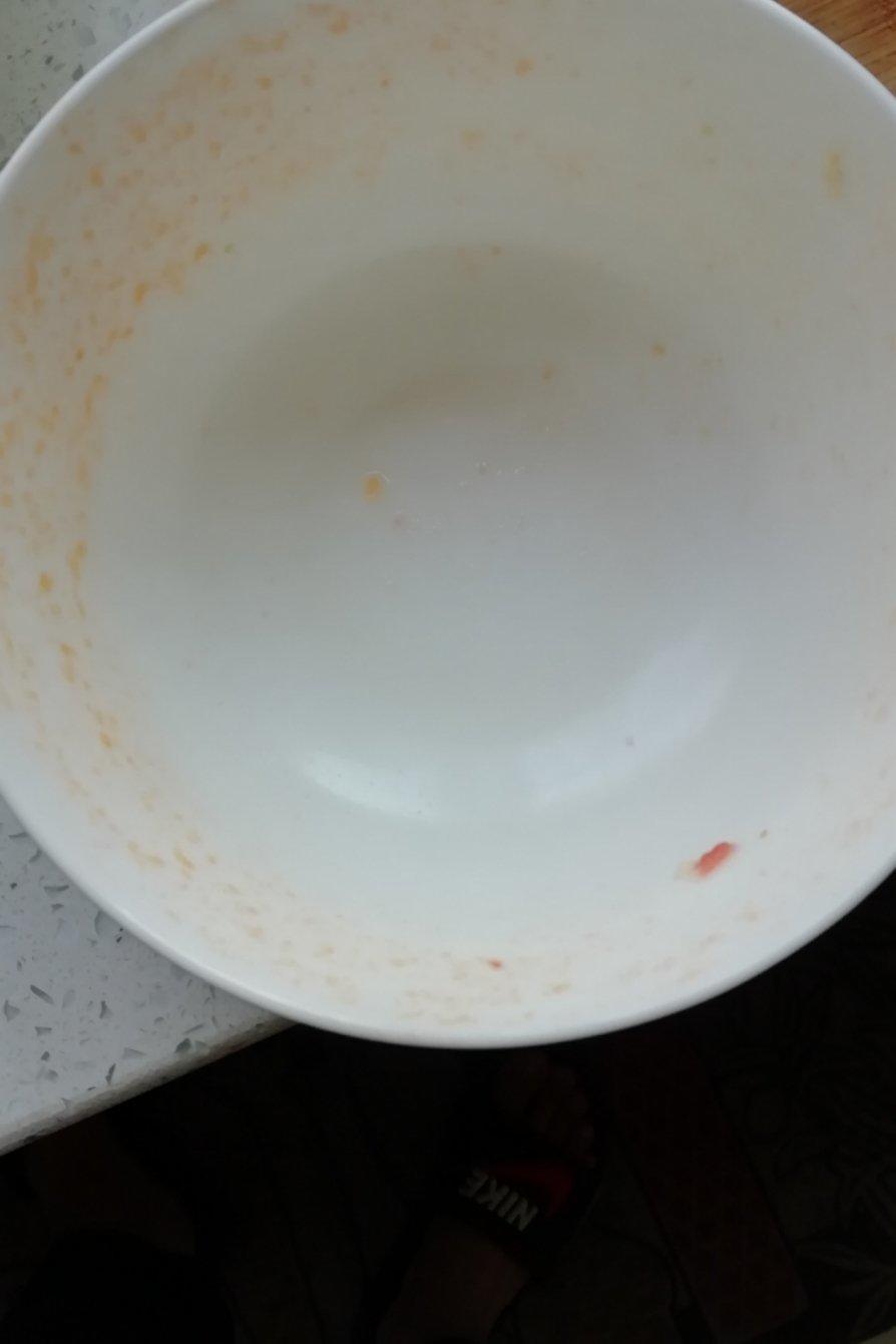 十五分钟搞定汤汁香浓的番茄鸡蛋挂面汤