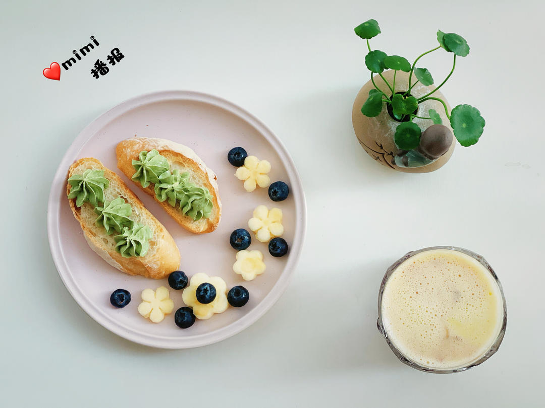 早餐•2026年5月3日