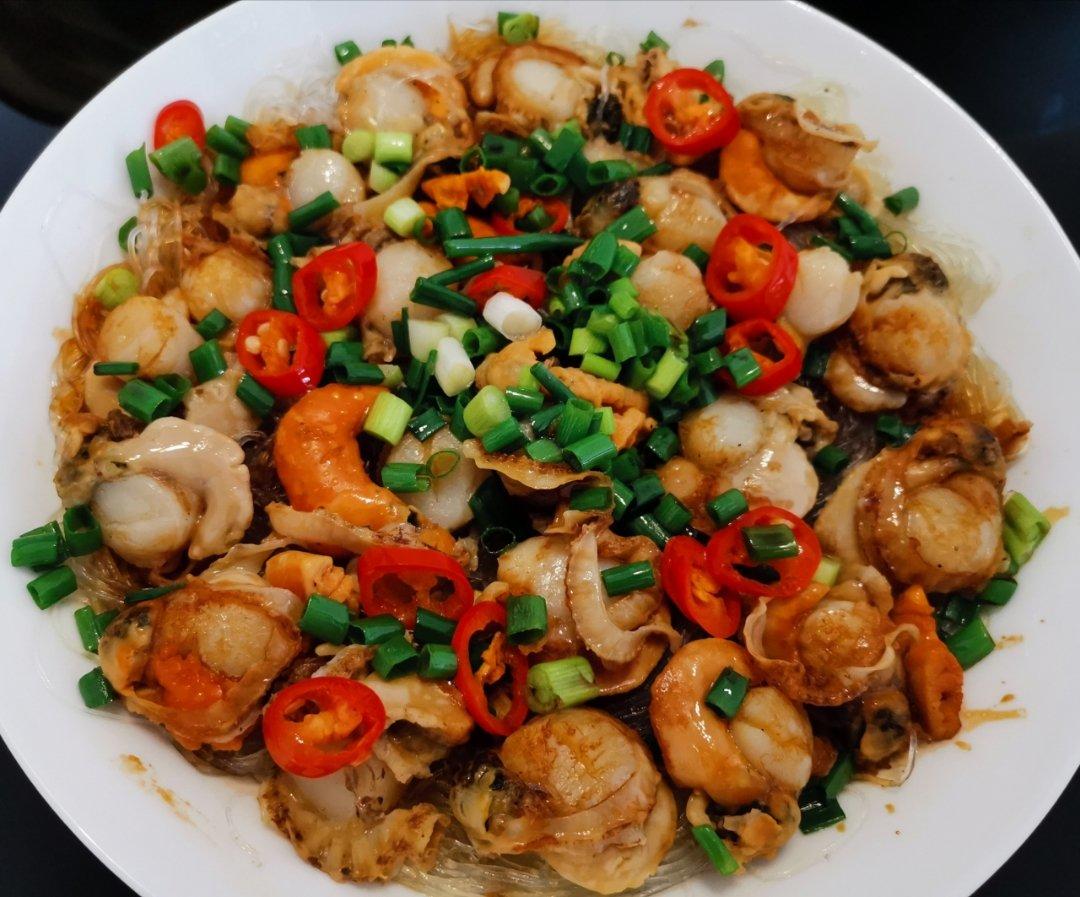 蒜蓉扇贝肉蒸粉丝