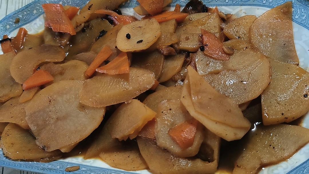 家常炒土豆片