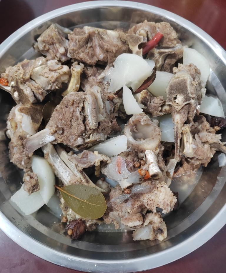 清炖萝卜羊蝎子