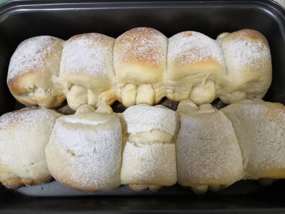 软到不知所措的牛奶卷