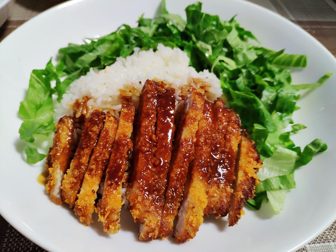 日式猪排饭（とんかつ丼）的做法