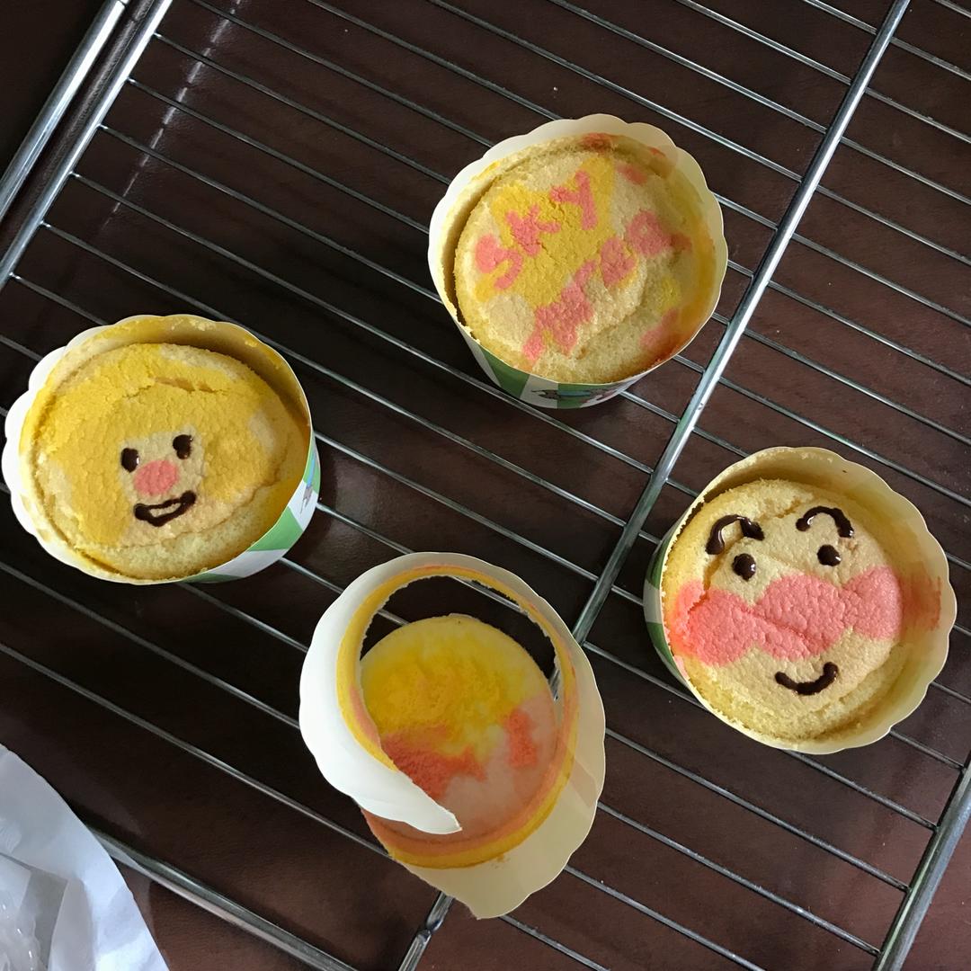 不回缩杯子蛋糕cupcake