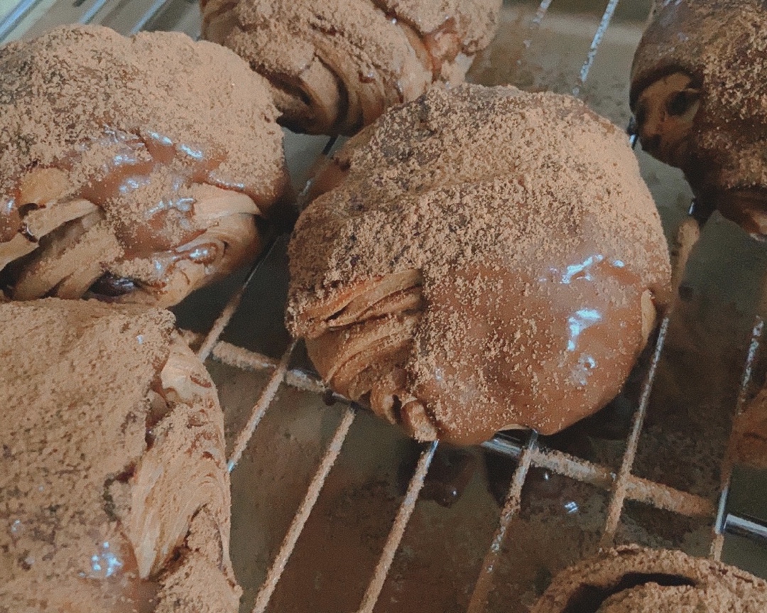 脏脏包-可颂牛角包Chocolate Croissants