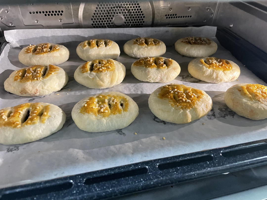 老婆饼（糯米、奶黄、紫薯、红豆）