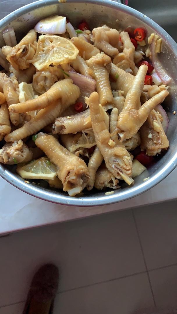 【柠檬酸辣鸡爪】自制超级无敌美味的网红鸡爪
