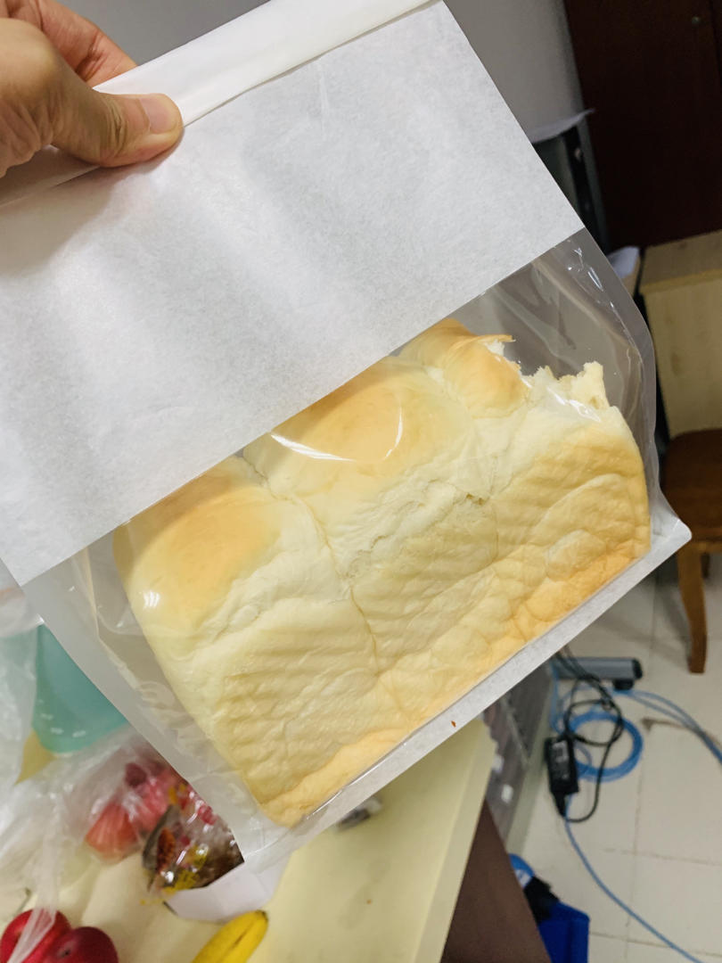 牧场鲜奶吐司