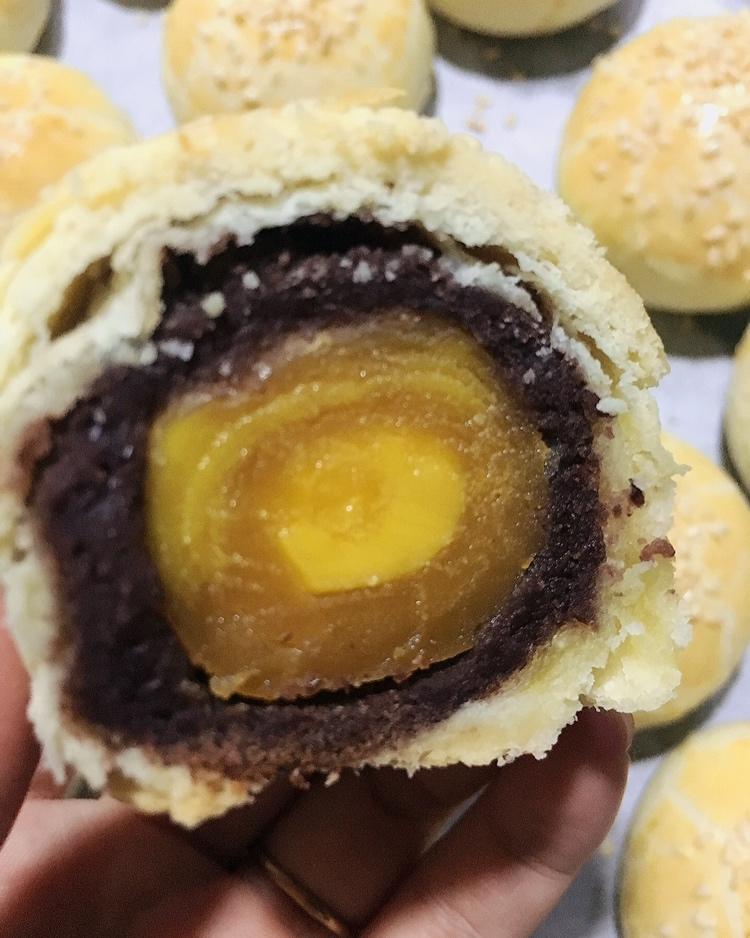 蛋黄酥酥酥（超级奶香黄油版）