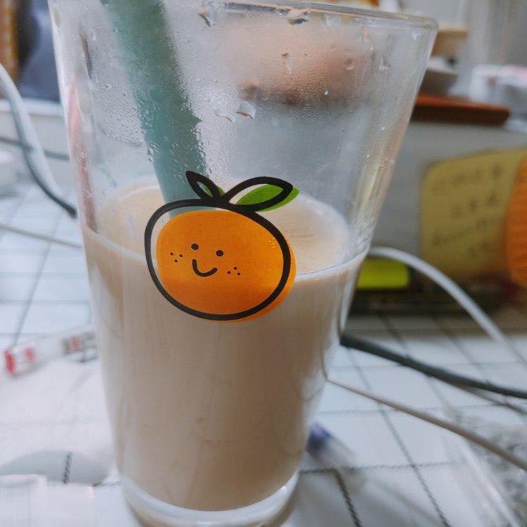 自制奶茶（爱喝这一杯的，不用去奶茶店了）