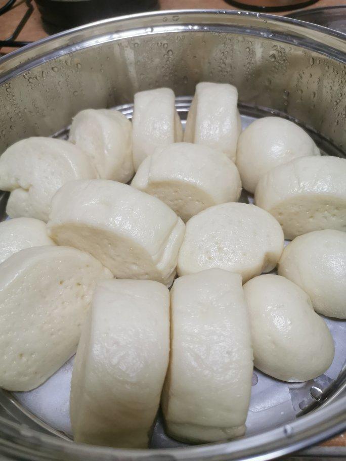 一发奶香小馒头，口感特别好！