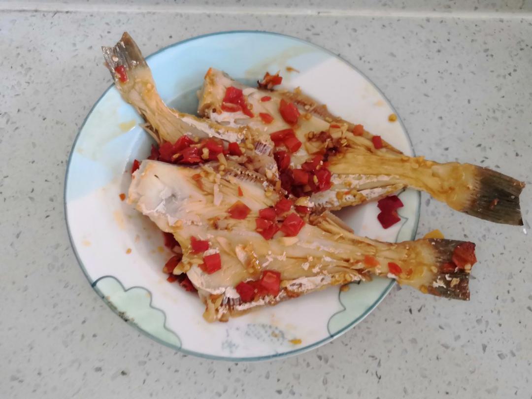糟辣椒剥皮鱼