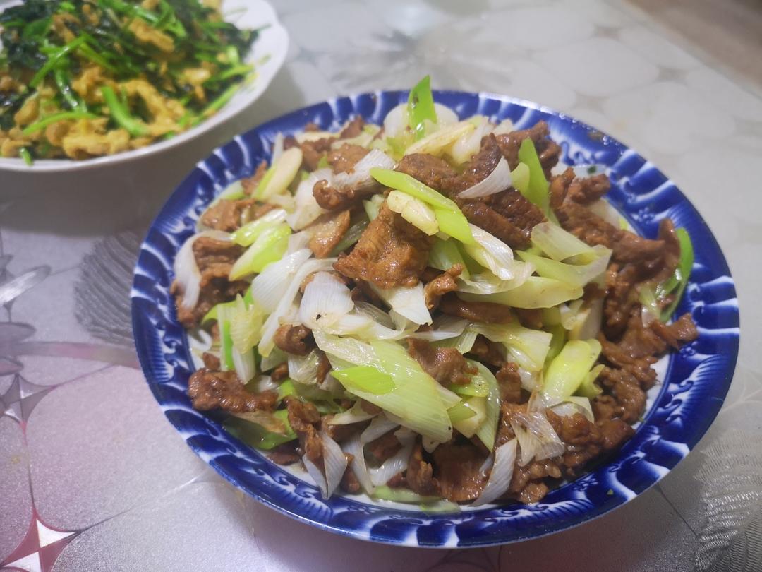 葱爆羊肉